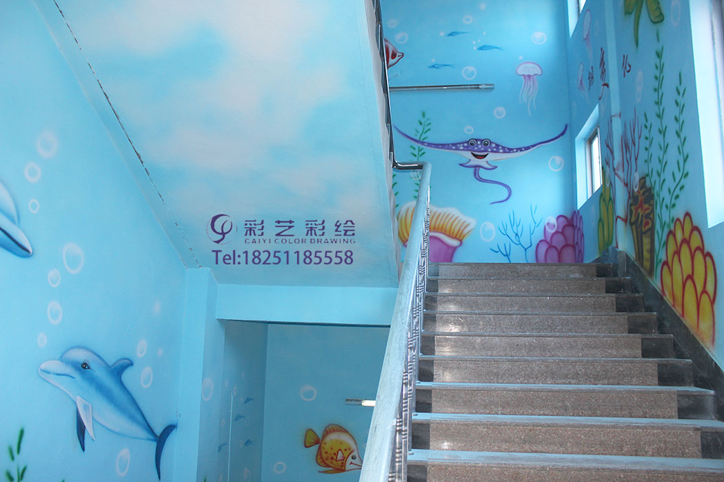 苏州手绘绘就楼道风景